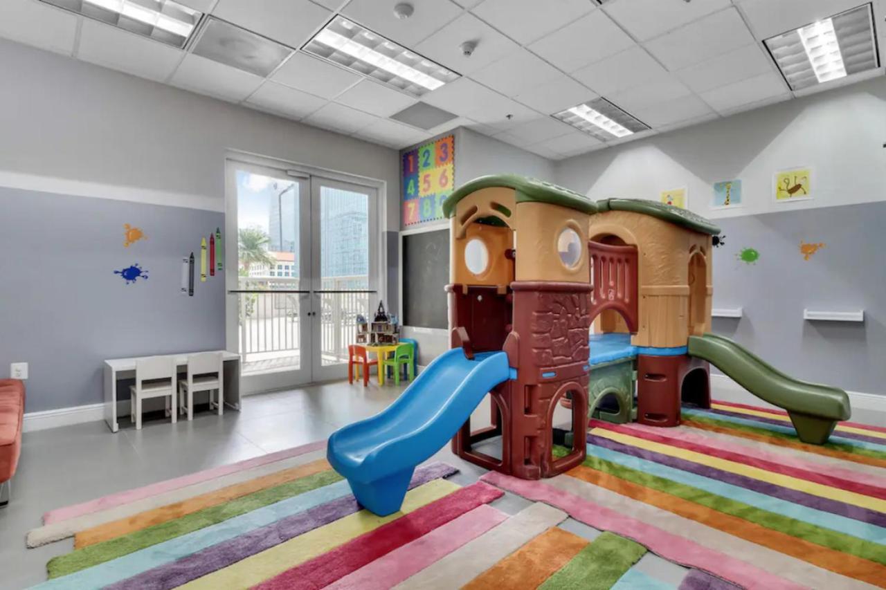 Modern 1 Bed In The Heart Of Brickell With Free Parking Apartment Маями Екстериор снимка